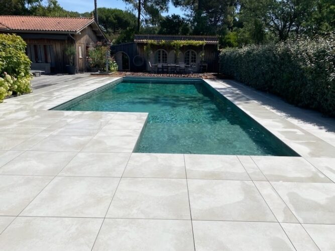 Renovation piscine Cap Ferret filtration volet immerge pierre de Bali 22 1