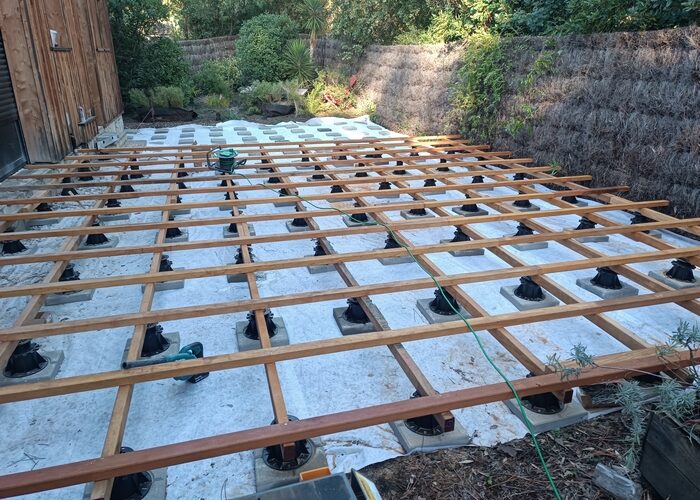 Création terrasse bois structure exotique lame pin US Cap Ferret 2