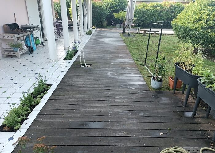 Entretien nettoyage terrasse bois et saturateur Andernos les bains