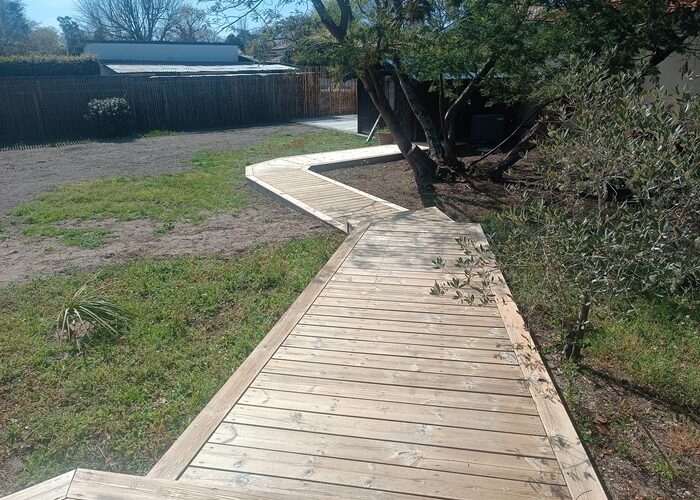 Entretien nettoyage terrasse bois saturateur Andernos les bains 10