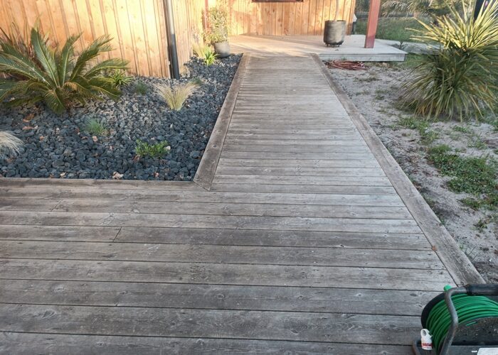 Entretien nettoyage terrasse bois saturateur Andernos les bains