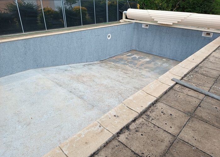 Rénovation piscine Andernos changement des skimmers des tuyaux et du liner 7