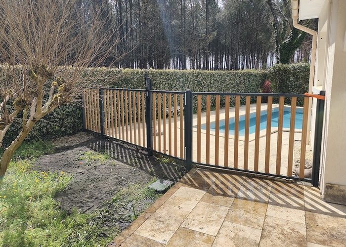 Barrières de sécurité avec portillon conforme à la norme