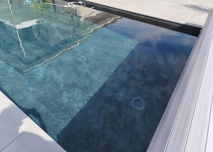 Création piscine traditionnelle maçonnée carrelée de 7.5mx3.5m à Lège Cap Ferret