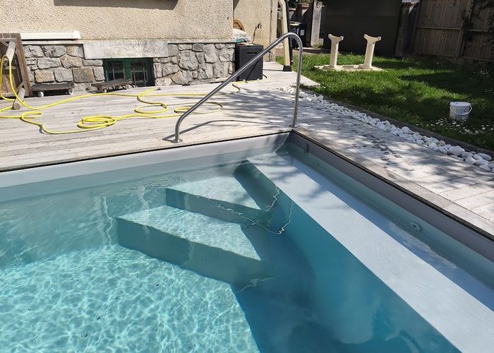 Pose membrane armée Delifol piscine de 7.5 x 3.5 à Andernos les bains 5
