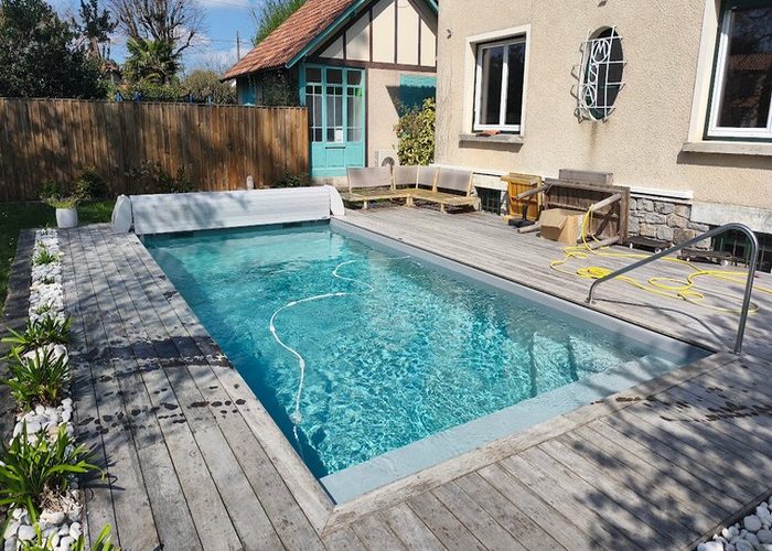Pose membrane armée Delifol piscine de 7.5 x 3.5 à Andernos les bains 9 bis