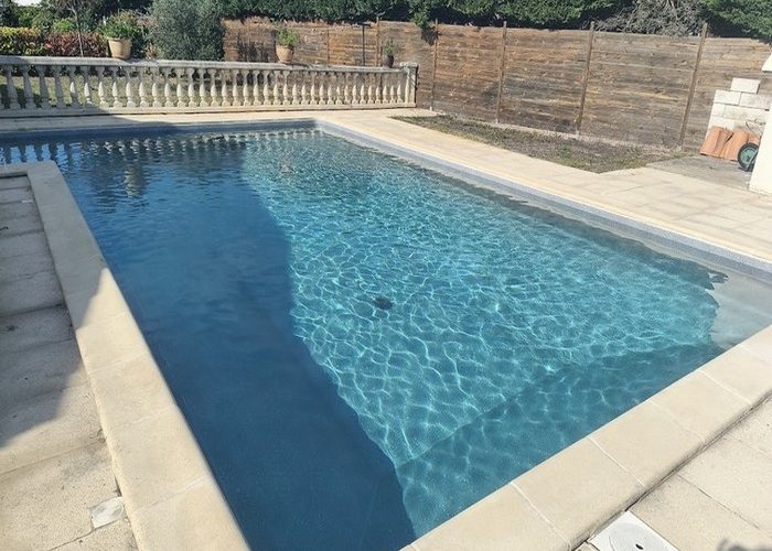 Rénovation piscine pose d'une membrane armée Delifol decor à Andernos les bains 14